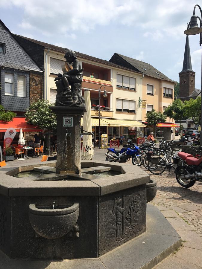 Pension "Am Markt" Treis-Karden Dış mekan fotoğraf