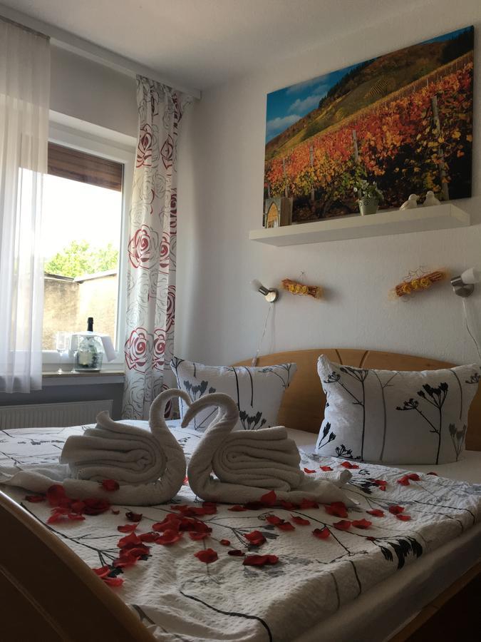 Pension "Am Markt" Treis-Karden Dış mekan fotoğraf